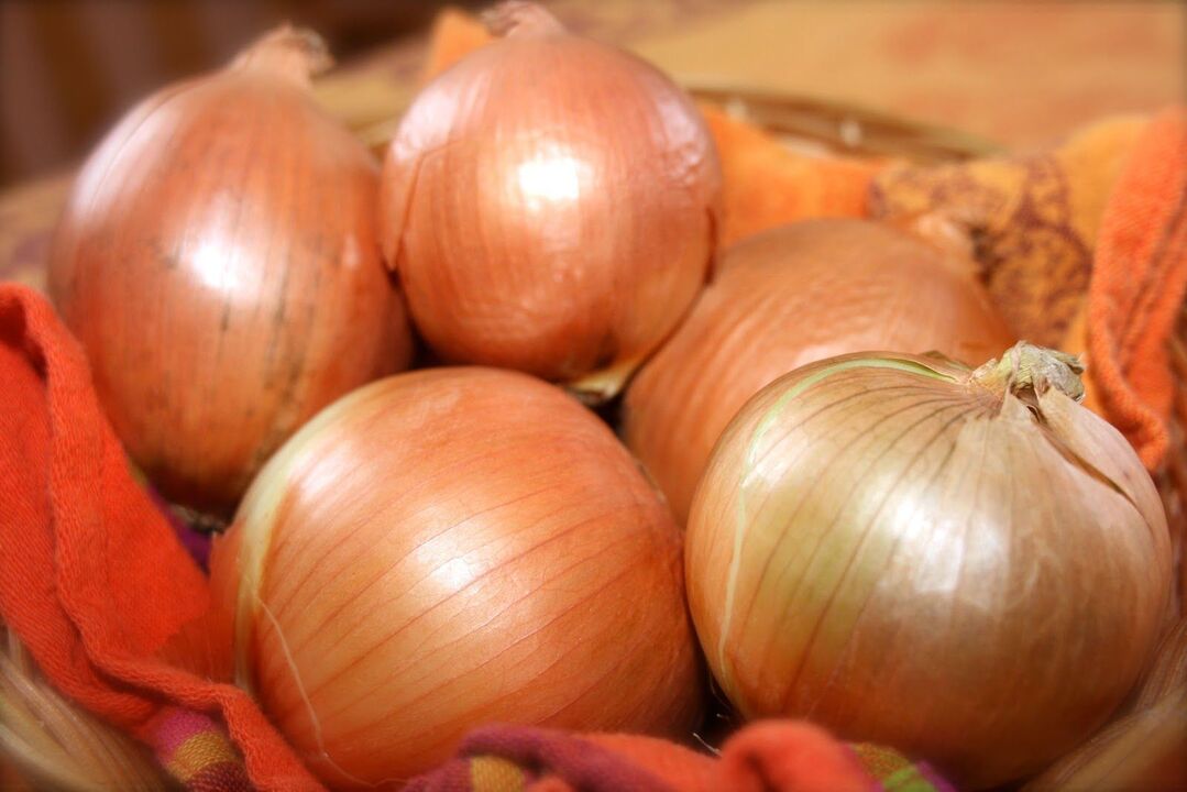 Onions fight parasites